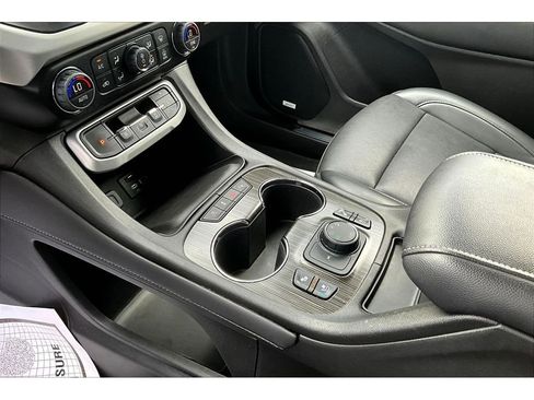 Used 2023 GMC Acadia SLT w/ Elevation Edition AWD/4WD image 18