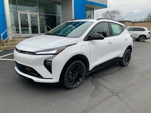 New 2027 Chevrolet Bolt RS FWD image 3