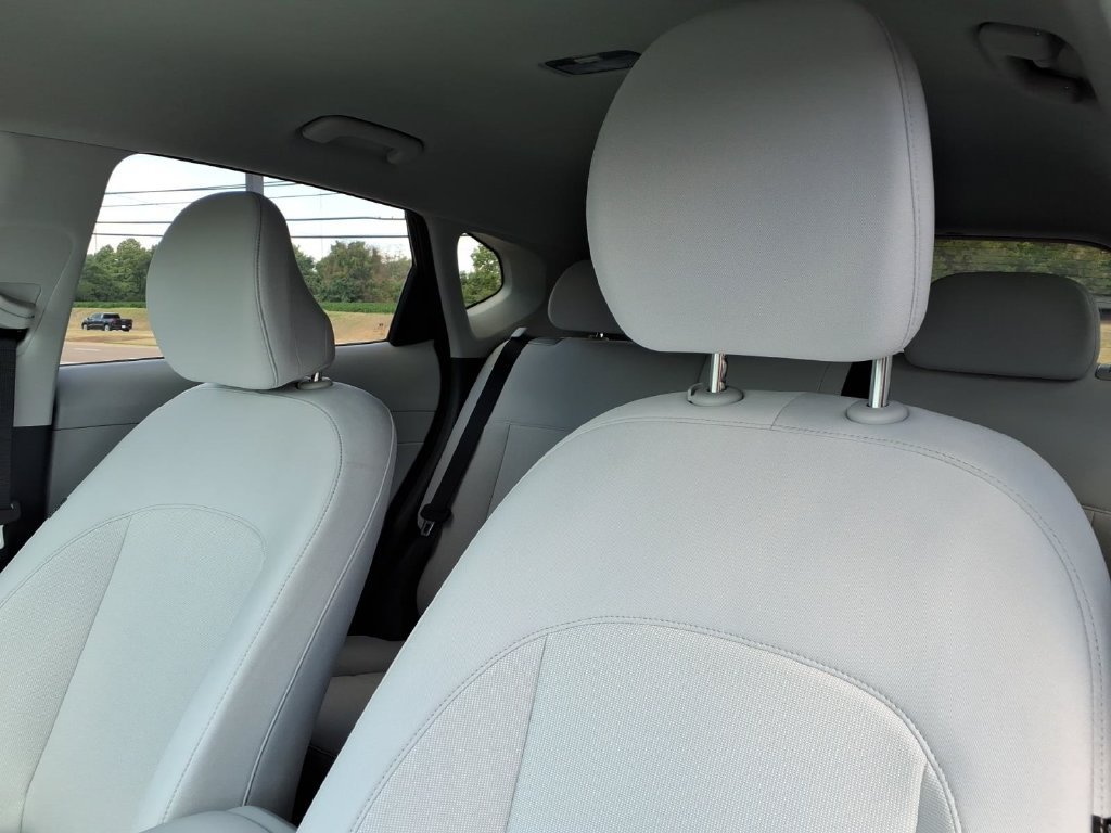 New 2027 Hyundai Kona SEL Sport FWD image 15