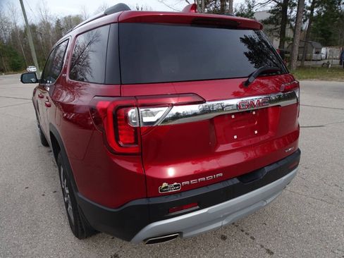 Used 2023 GMC Acadia AWD SLE image 8