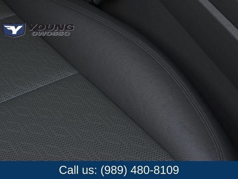 New 2026 Chevrolet Equinox LT w/ Convenience Package II FWD image 21