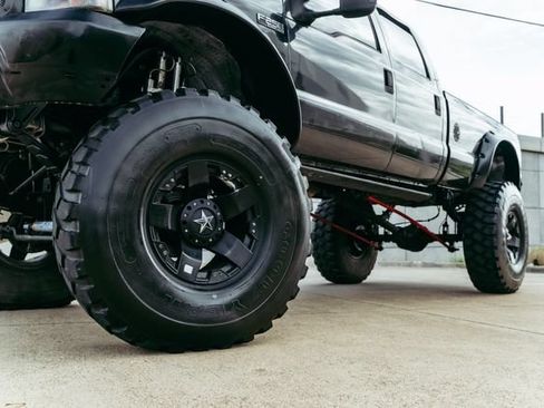 Used 2003 Ford F250 XL AWD/4WD image 23