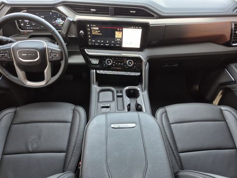 Used 2026 GMC Sierra 2500 Denali w/ Denali Reserve Package image 29