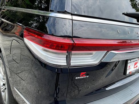 Used 2023 Lincoln Navigator Reserve RWD image 18