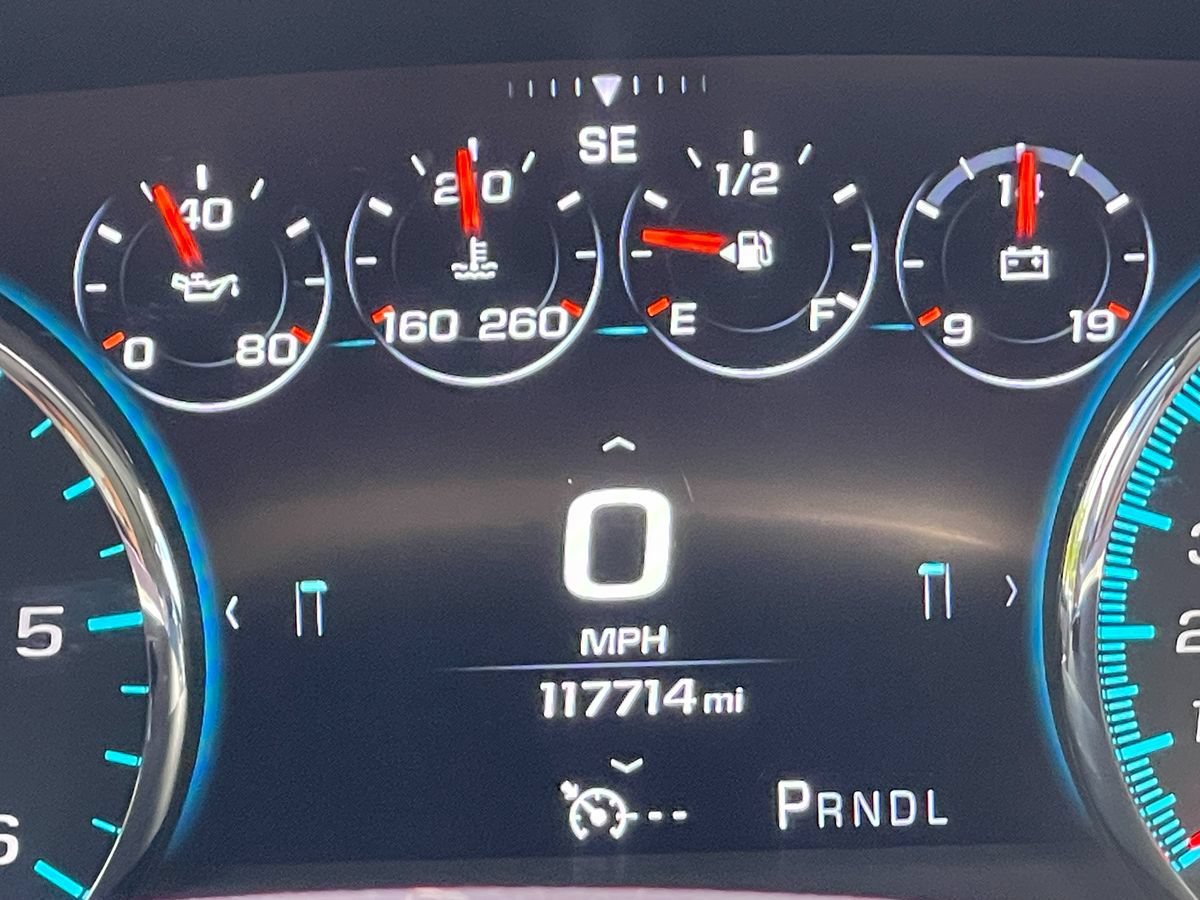 Used 2017 Chevrolet Tahoe LT w/ LT Signature Package RWD image 36