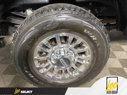 Used 2022 Ford F250 XLT w/ XLT Premium Package AWD/4WD image 34