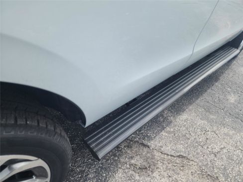 New 2026 Lincoln Navigator Reserve AWD/4WD image 21