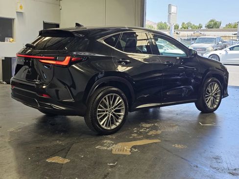 Used 2024 Lexus NX 350 AWD w/ Vision Package image 4