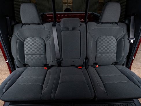 Used 2025 RAM 1500 Classic Warlock image 34