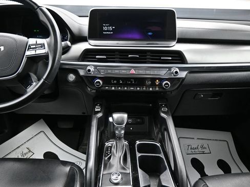 Used 2022 Kia Telluride S FWD image 19