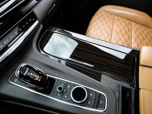 Used 2021 Cadillac Escalade ESV Sport w/ Driver Assist Tech Package image 22