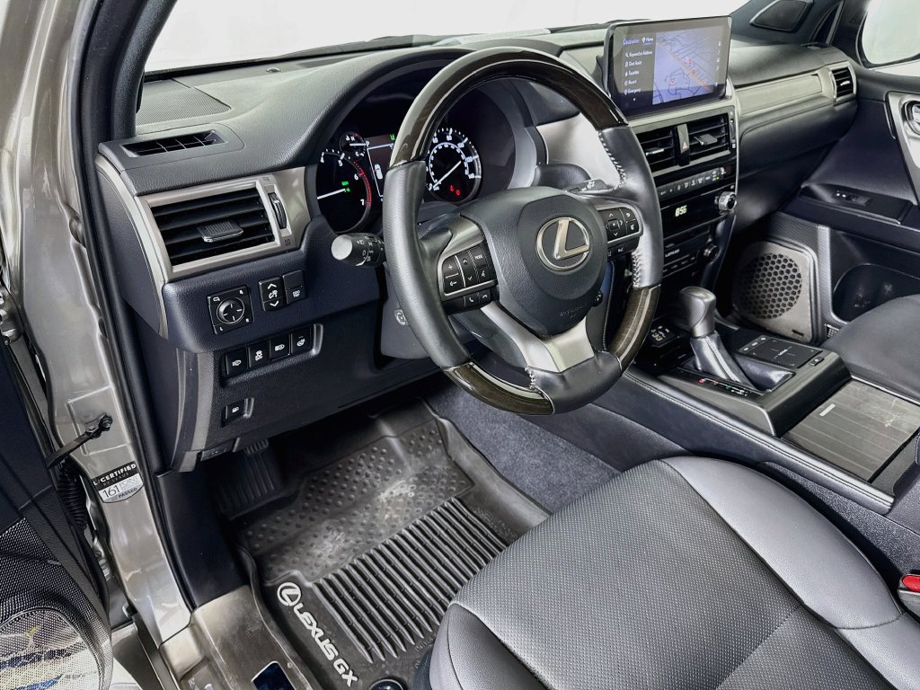 Used 2023 Lexus GX 460 Premium w/ Premium Package AWD/4WD image 9