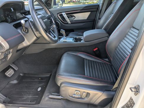 Used 2021 Land Rover Discovery Sport SE R-Dynamic image 28