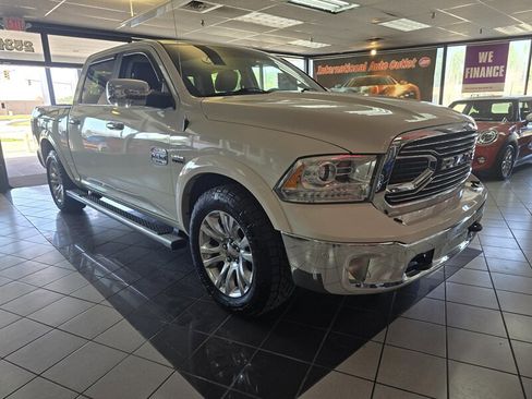 Used 2017 RAM 1500 Laramie Longhorn RWD image 3