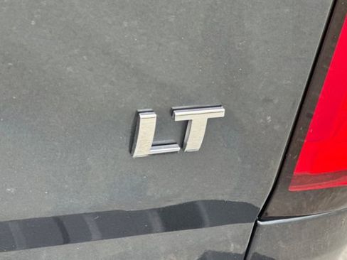 Used 2018 Chevrolet Colorado LT w/ LT Convenience Package RWD image 47