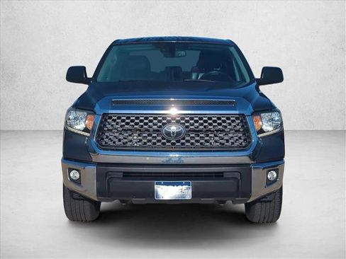 Used 2021 Toyota Tundra SR5 w/ SR5 Upgrade Package image 2