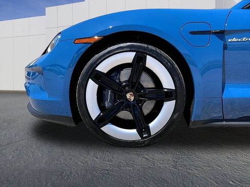 Certified 2025 Porsche Taycan AWD/4WD image 11