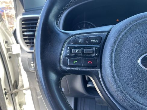 Used 2017 Kia Sportage EX AWD/4WD image 17