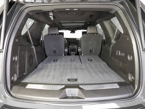 Used 2025 GMC Yukon AT4 Ultimate image 14