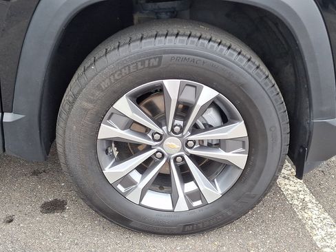 Used 2026 Chevrolet Equinox LT w/ Convenience Package II AWD/4WD image 9