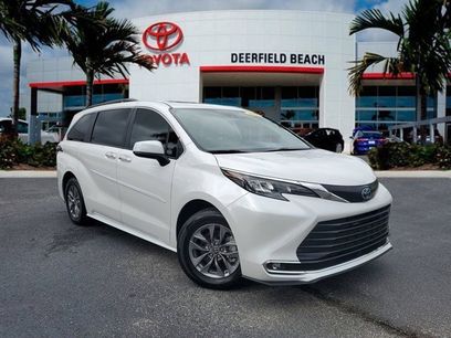 Used 2024 Toyota Sienna XLE