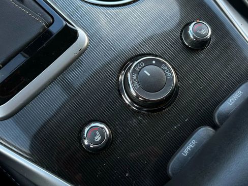 Used 2020 INFINITI QX60 Luxe w/ Essential Package image 27