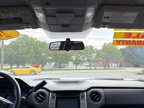 Used 2016 Toyota Tundra SR image 12