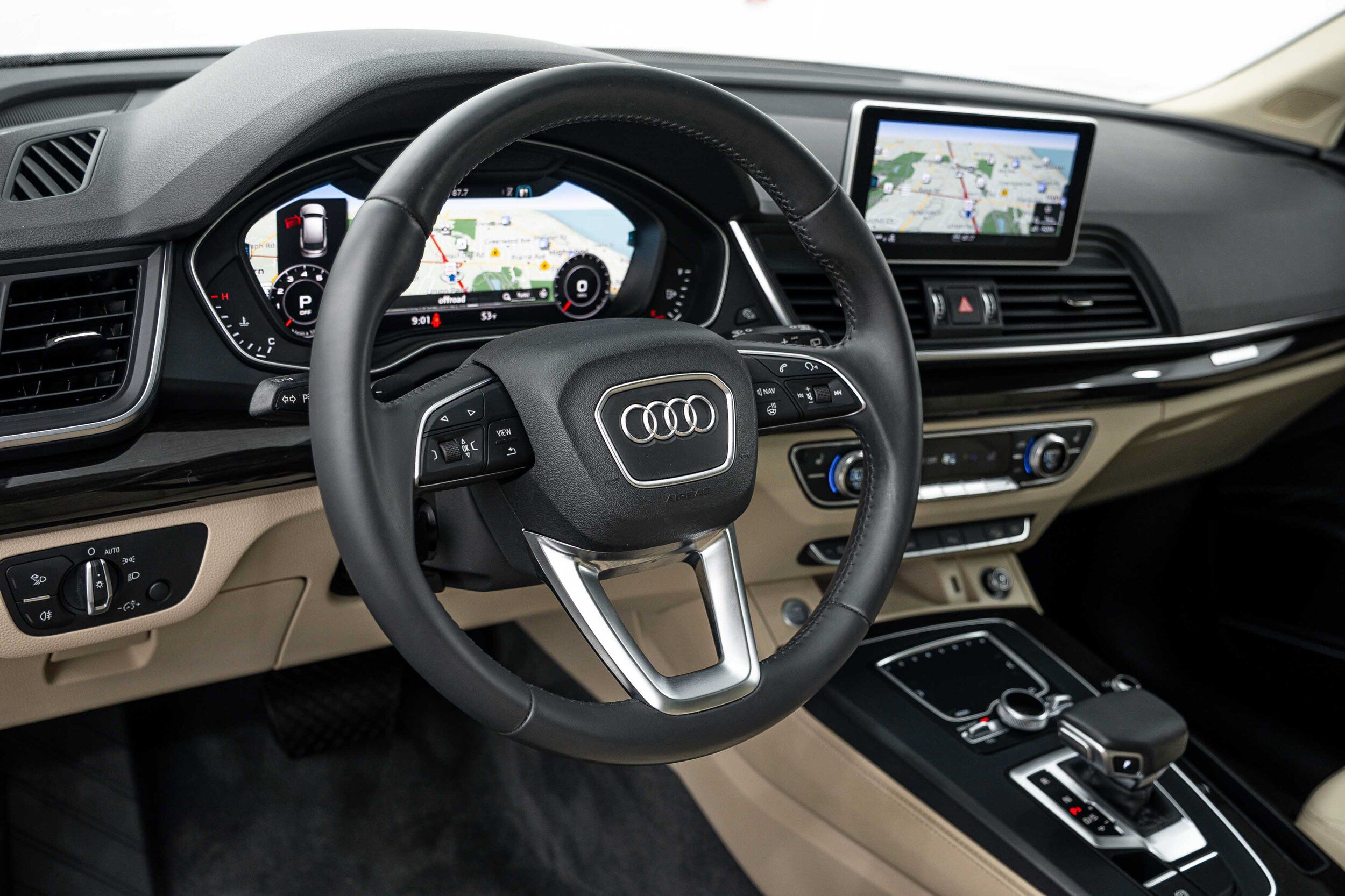 Used 2019 Audi Q5 2.0T Premium Plus w/ Premium Plus Package AWD/4WD image 10