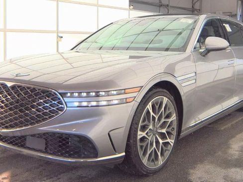 Used 2024 Genesis G90 3.5T image 1