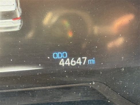 Used 2024 Toyota RAV4 XLE image 16