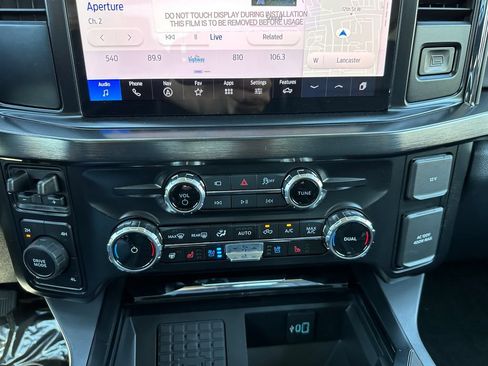 New 2026 Ford F250 Lariat w/ Black Appearance Package AWD/4WD image 29