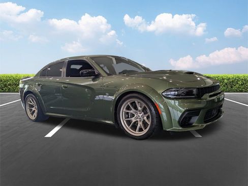 Used 2023 Dodge Charger Scat Pack RWD image 2