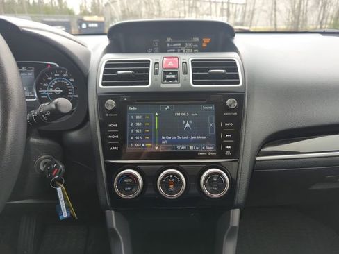 Used 2017 Subaru Forester 2.5i Limited AWD/4WD image 24