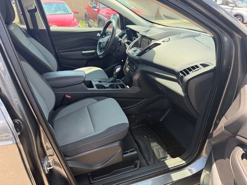 Used 2019 Ford Escape SE AWD/4WD image 15