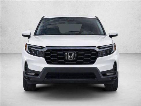 Used 2023 Honda Passport EX-L image 2