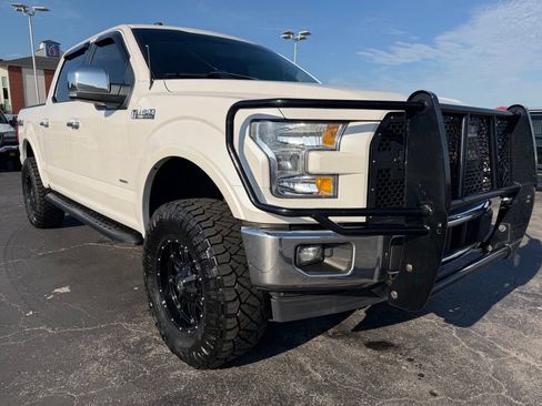 Used 2017 Ford F150 Lariat AWD/4WD image 4