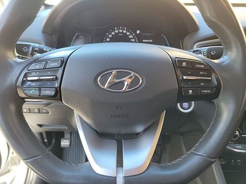Used 2019 Hyundai Ioniq Limited image 26