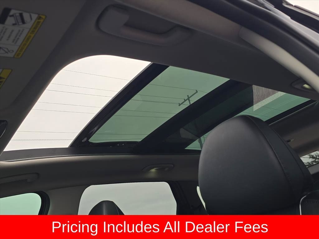 Used 2024 Hyundai Tucson Limited AWD/4WD image 19