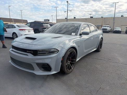 Used 2021 Dodge Charger SRT Hellcat w/ Carbon/Suede Interior Package image 3