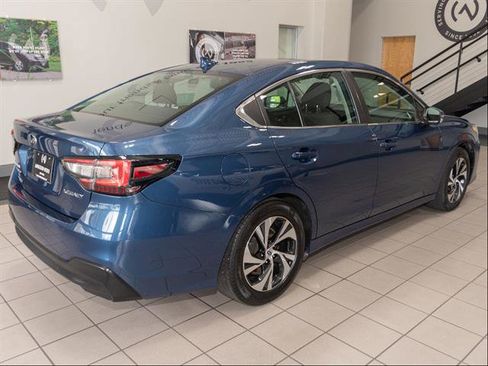 Used 2022 Subaru Legacy Premium AWD/4WD image 17