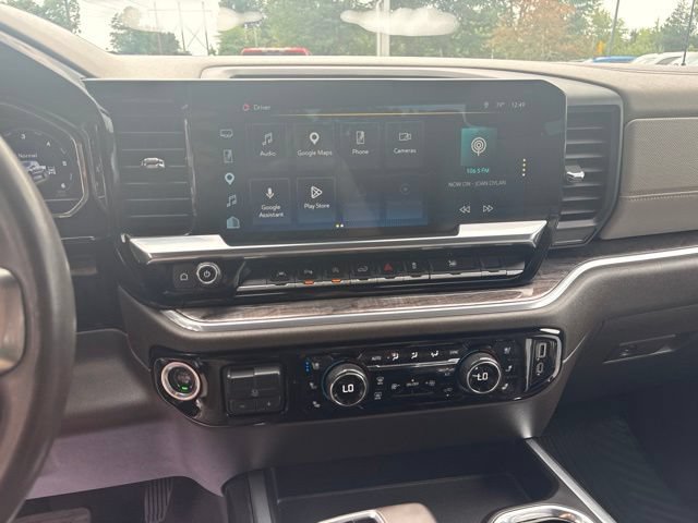 Used 2023 Chevrolet Silverado 1500 LTZ AWD/4WD image 18