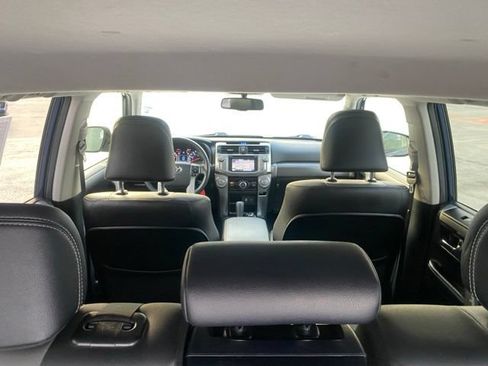 Used 2018 Toyota 4Runner SR5 Premium AWD/4WD image 11