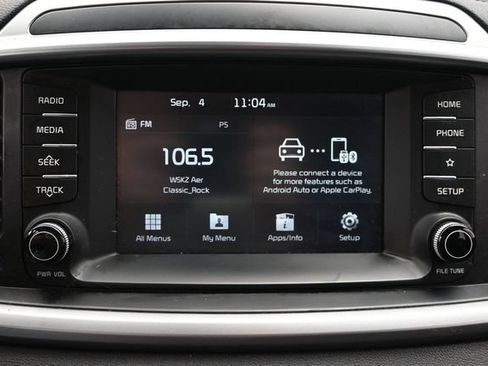 Used 2019 Kia Sorento L FWD image 18