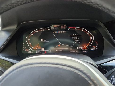 Used 2020 BMW X6 M50i w/ Executive Package image 24