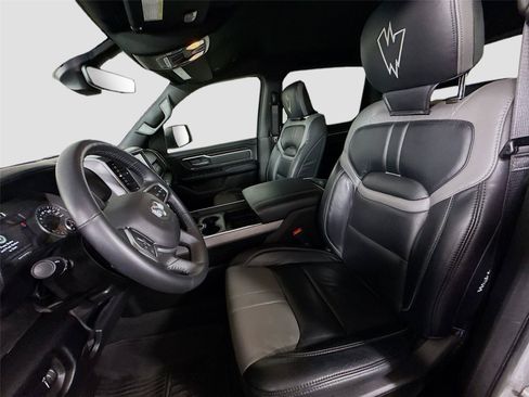 Used 2022 RAM 1500 Big Horn AWD/4WD image 14