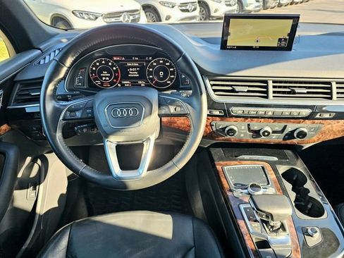 Used 2017 Audi Q7 3.0T Premium Plus AWD/4WD image 28