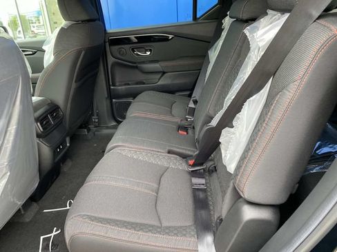 New 2026 Honda Pilot Sport image 8