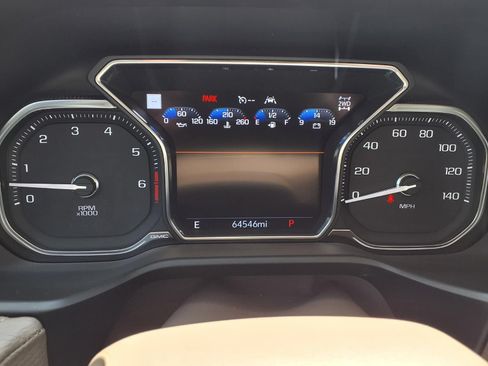 Used 2021 GMC Yukon XL Denali w/ LPO, Illumination Package AWD/4WD image 14