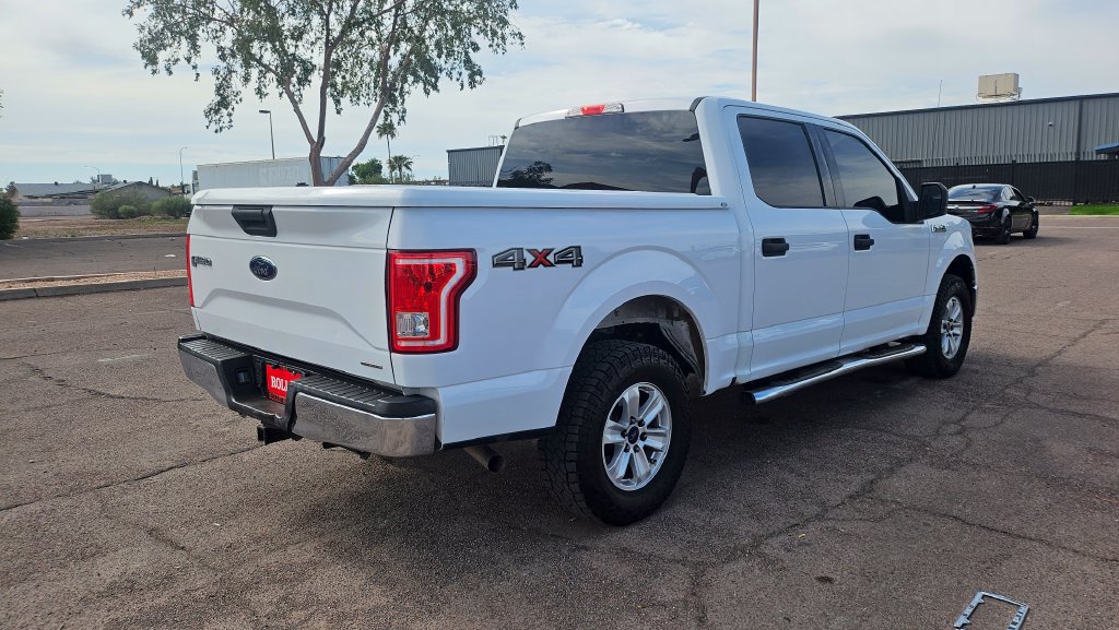 Used 2016 Ford F150 XLT AWD/4WD image 11