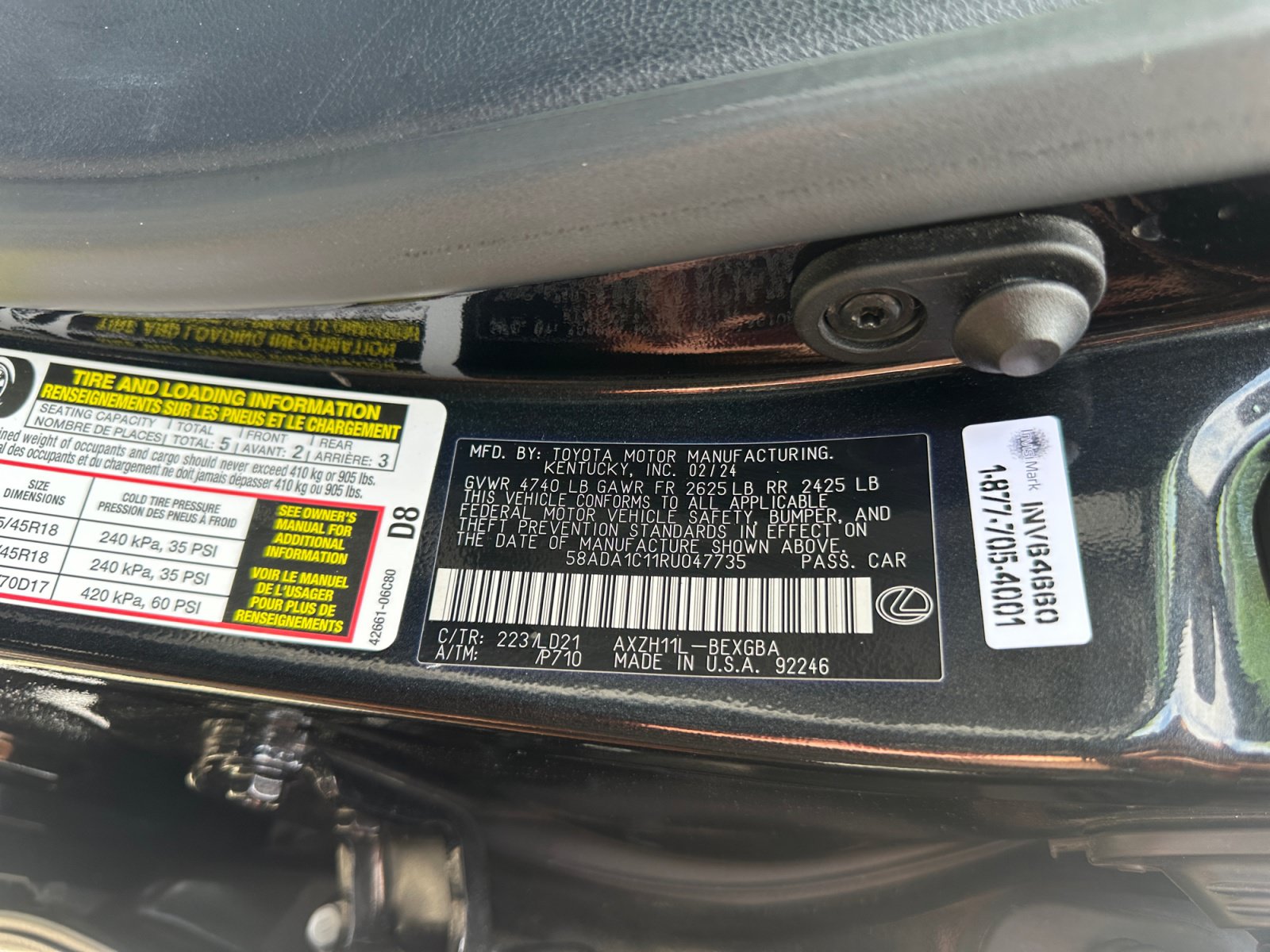Used 2024 Lexus ES 300h w/ Premium Package FWD image 16